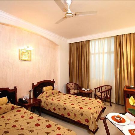 Hotel Grand President Delhi Zewnętrze zdjęcie